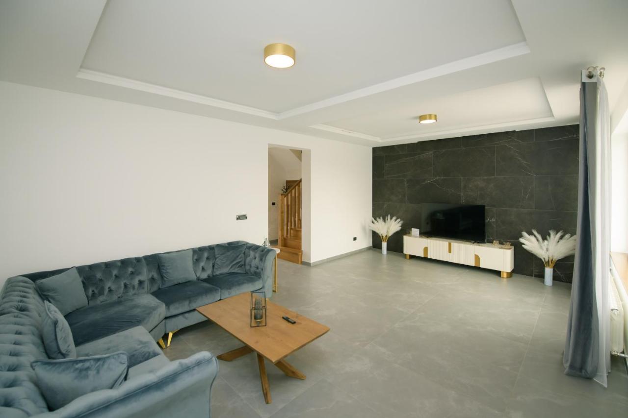 Casa Lucan Braşov Buitenkant foto